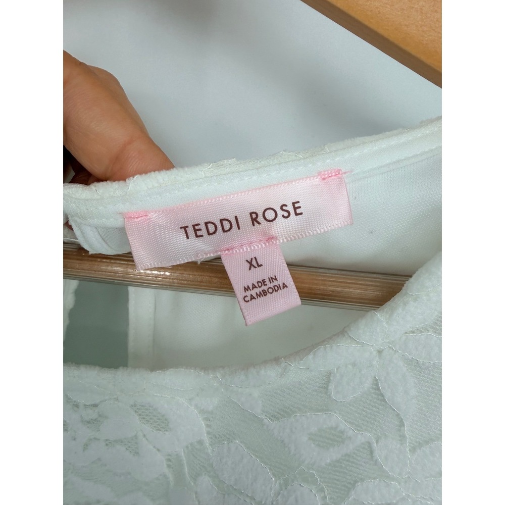 Teddi Rose Lace Top XL White Floral Short Sleeve Keyhole Coquette Romantic - Picture 3 of 7